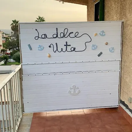La Dolce Apartment Agnone Bagni